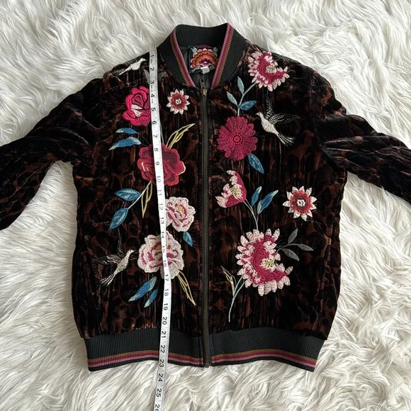 Johnny Was Junia velvet Quilted Bomber Jacket Size XS - Picture 13 of 13